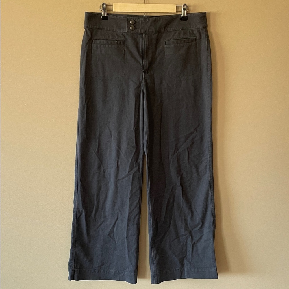 Loft women’s 12 navy/gray Wide-Leg denim pants